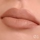 Pomada dlya gub stojkaya matovaya paradiso svotch ton 01 scaled